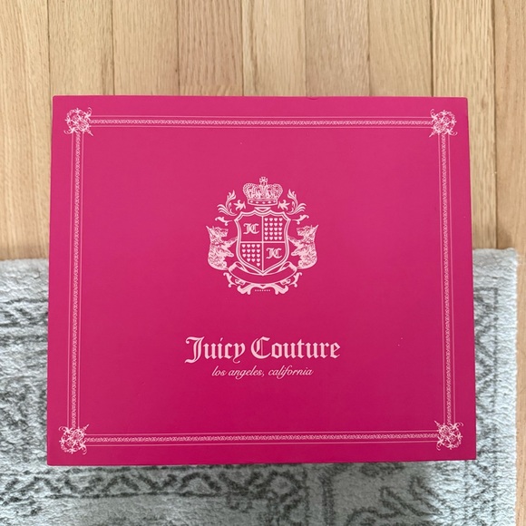 New authentic Juicy Couture barrel bag set! Rare! - Picture 4 of 5
